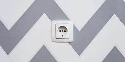 Osprzęt i aparatura elektryczna